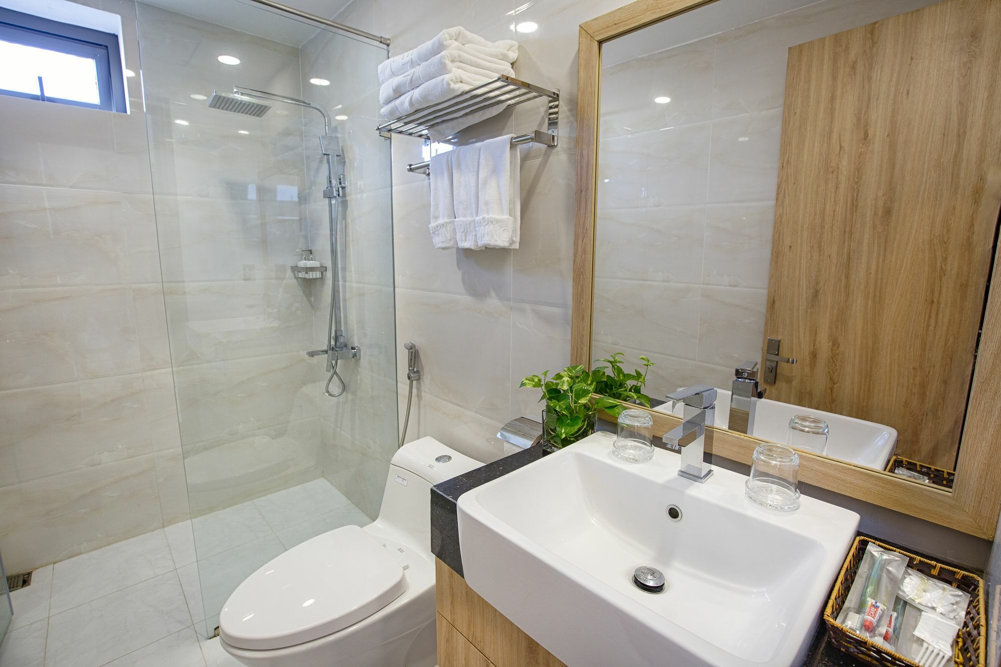 Continent Hotel ดานัง ภายนอก รูปภาพ